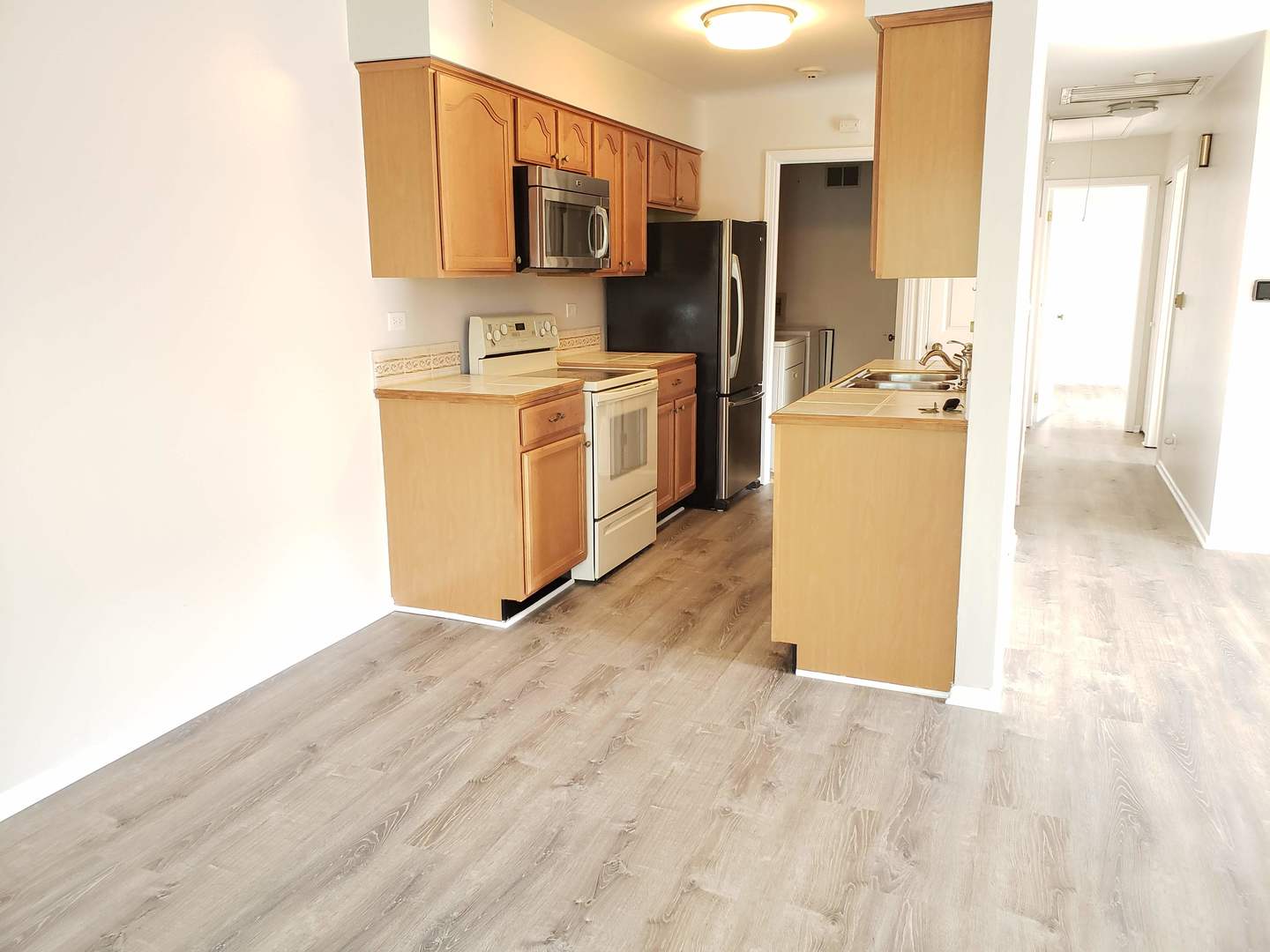 2743 Wayfaring Lane Unit: 19-D