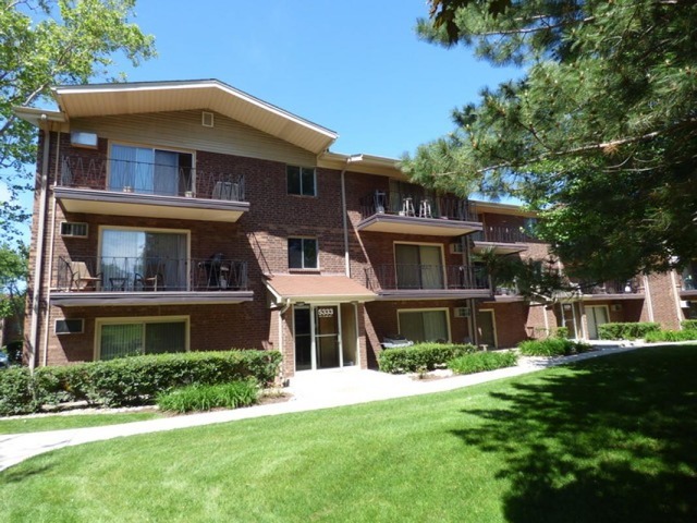 5333 Waterbury Way Unit: 504A