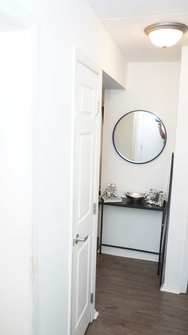5333 Waterbury Way Unit: 504A
