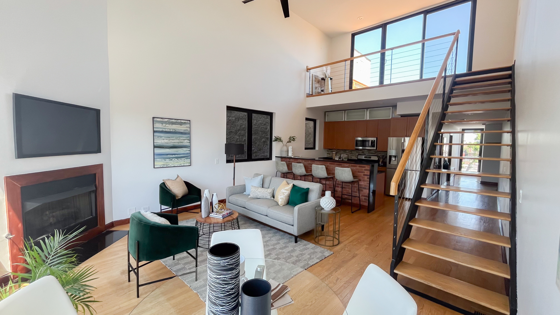 808 N Greenview Avenue Unit: 4A