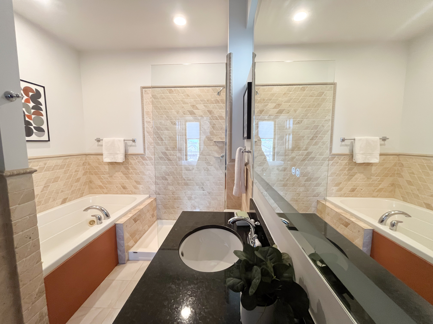 808 N Greenview Avenue Unit: 4A