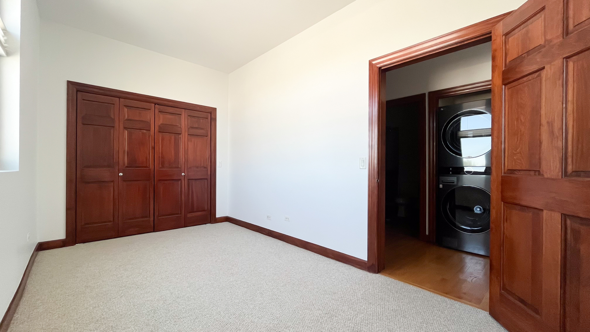 808 N Greenview Avenue Unit: 4A