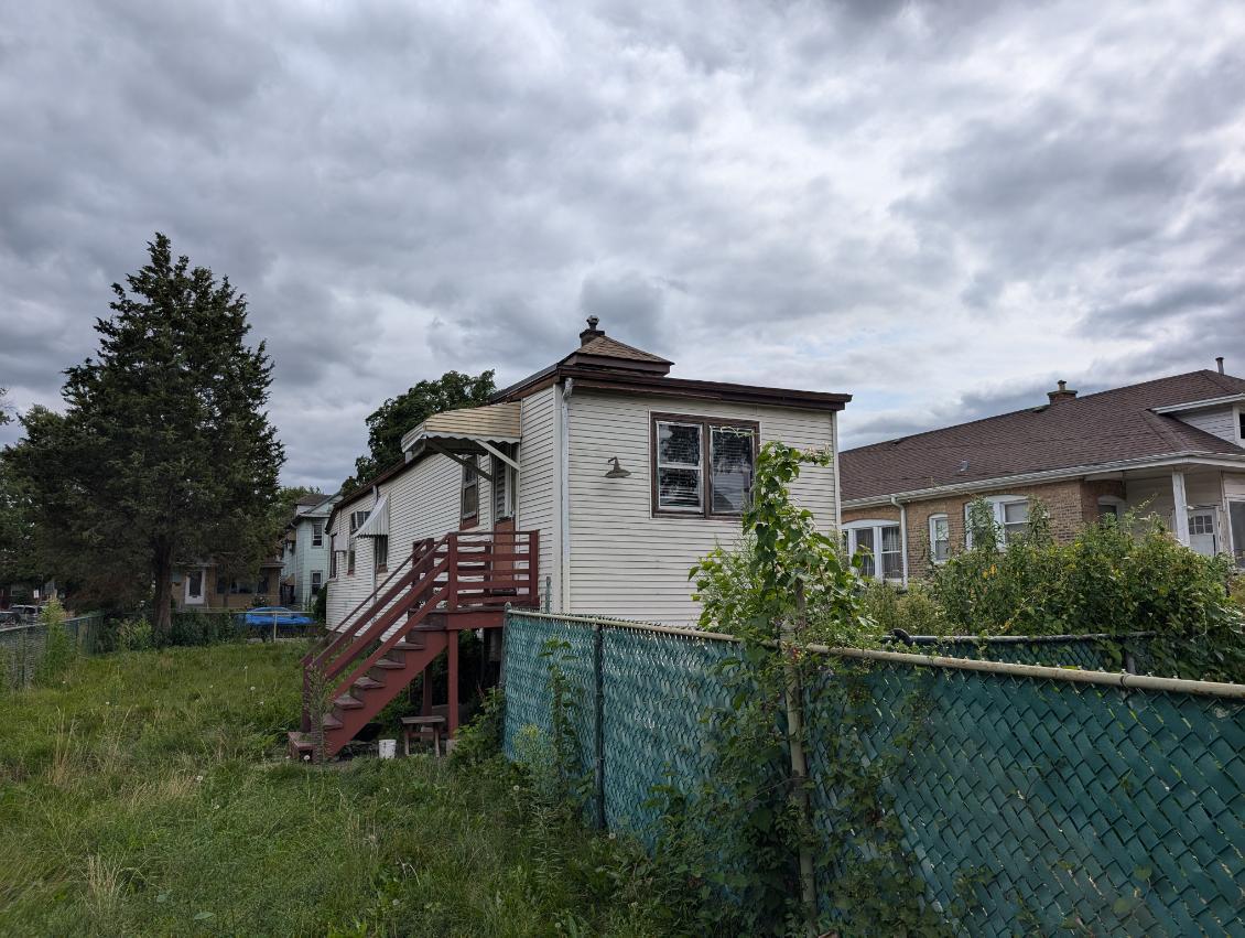 3502 W 65TH Place