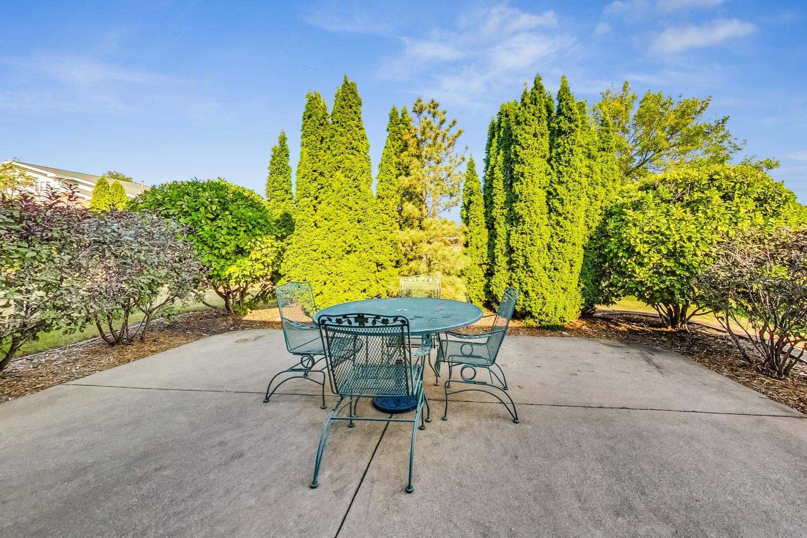 12735 W Tanglewood Circle