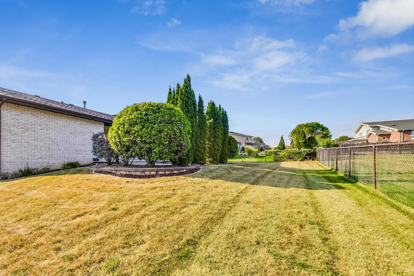 12735 W Tanglewood Circle