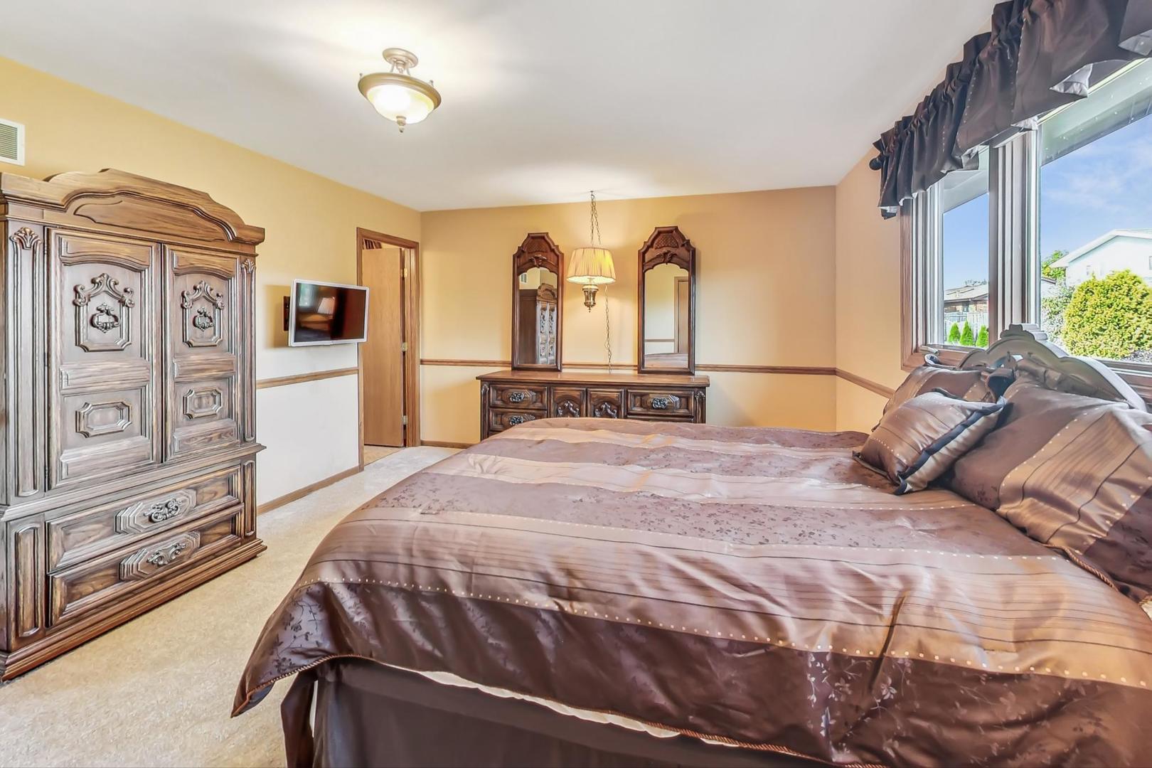 12735 W Tanglewood Circle