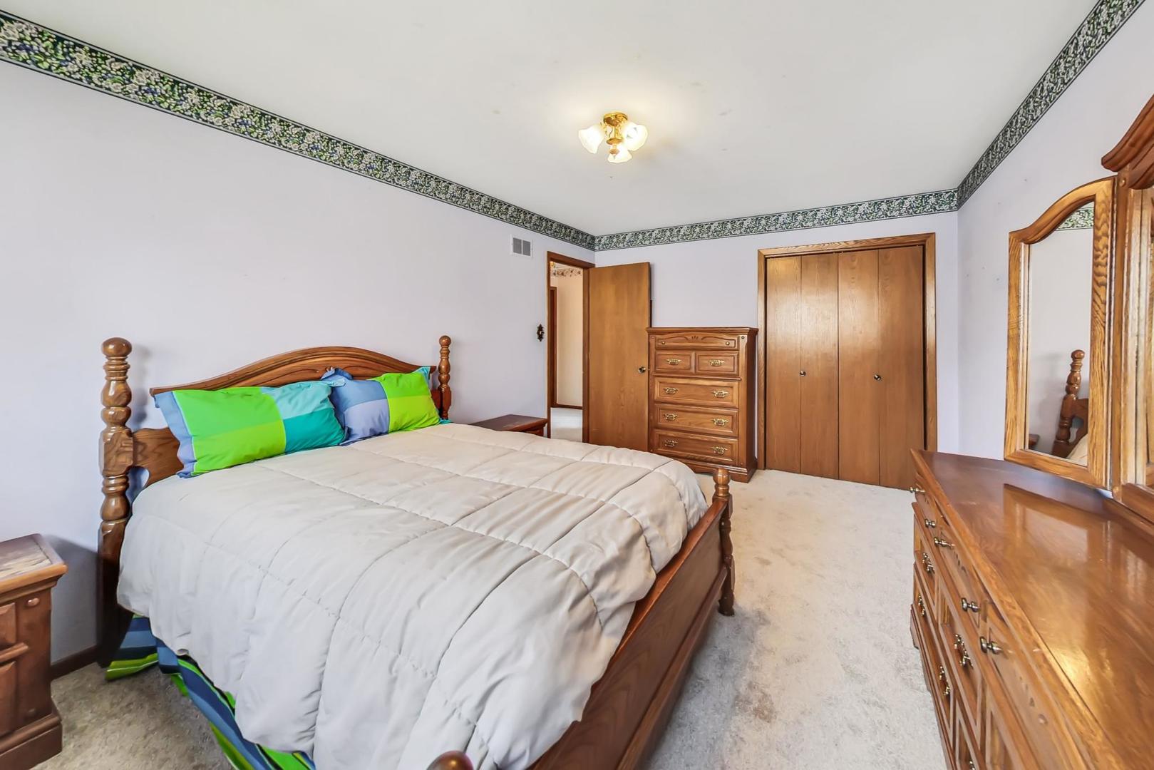 12735 W Tanglewood Circle