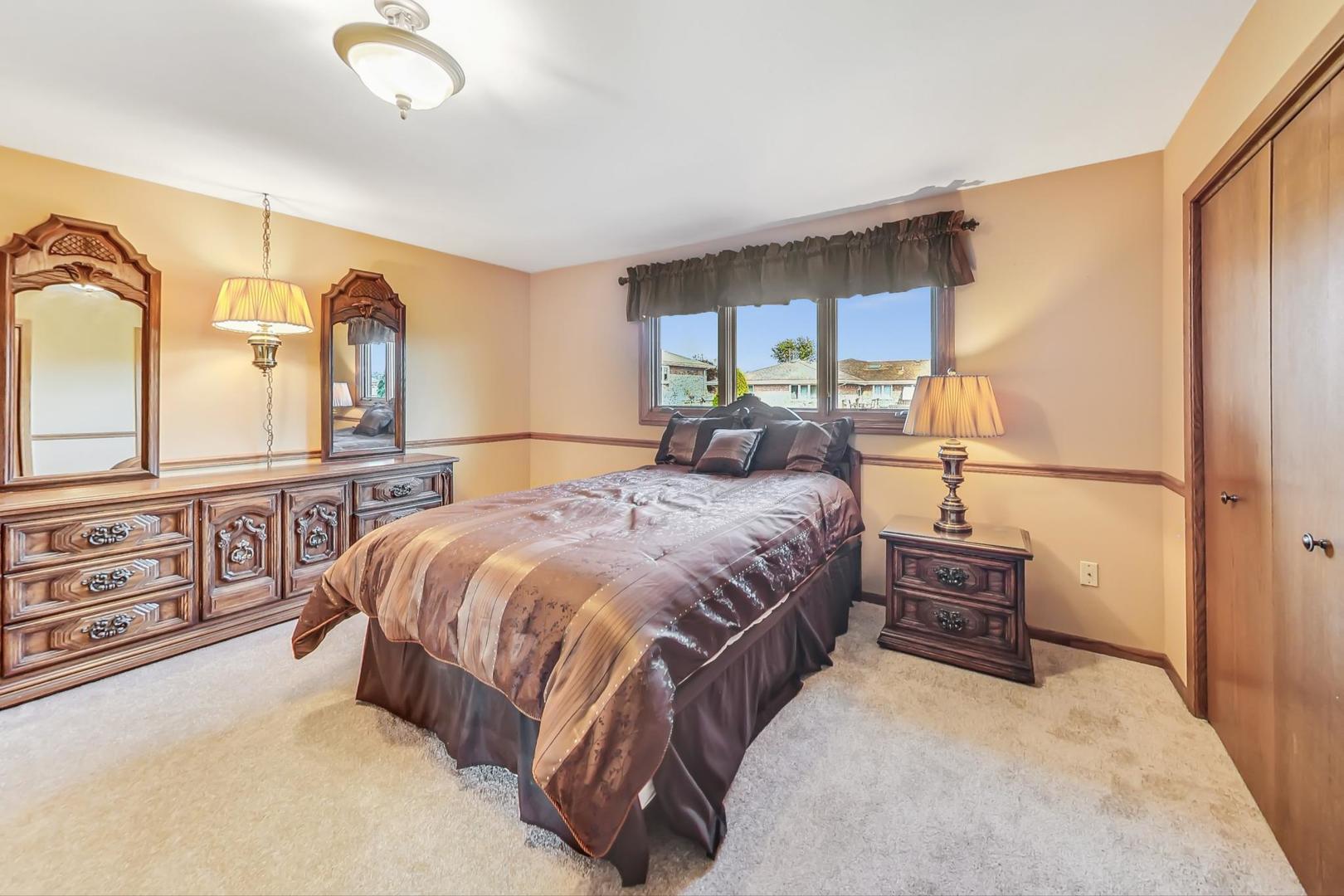 12735 W Tanglewood Circle