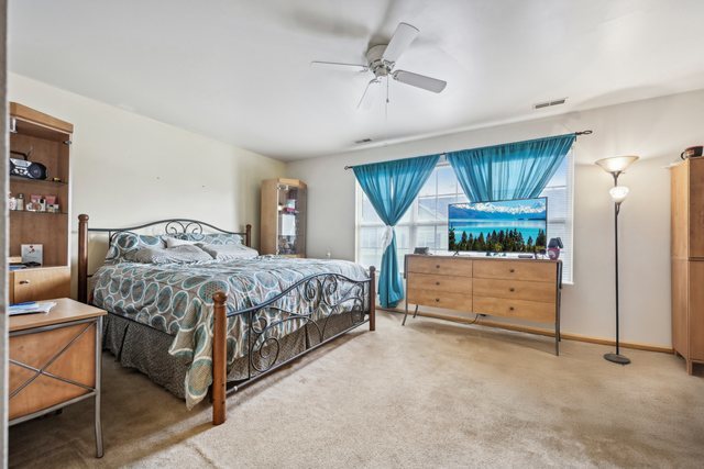 1914 W Cobblestone Road