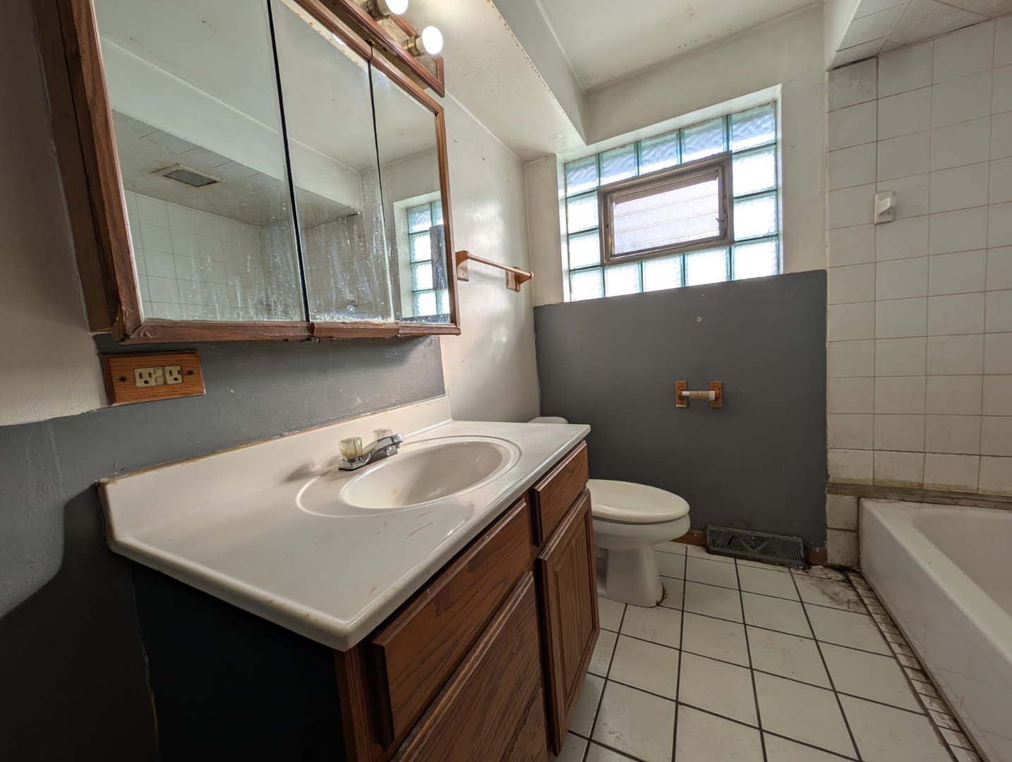 3604 W 64th Street