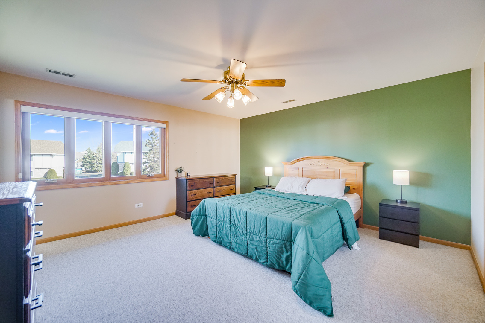 8 Saint Moritz Drive Unit: 201