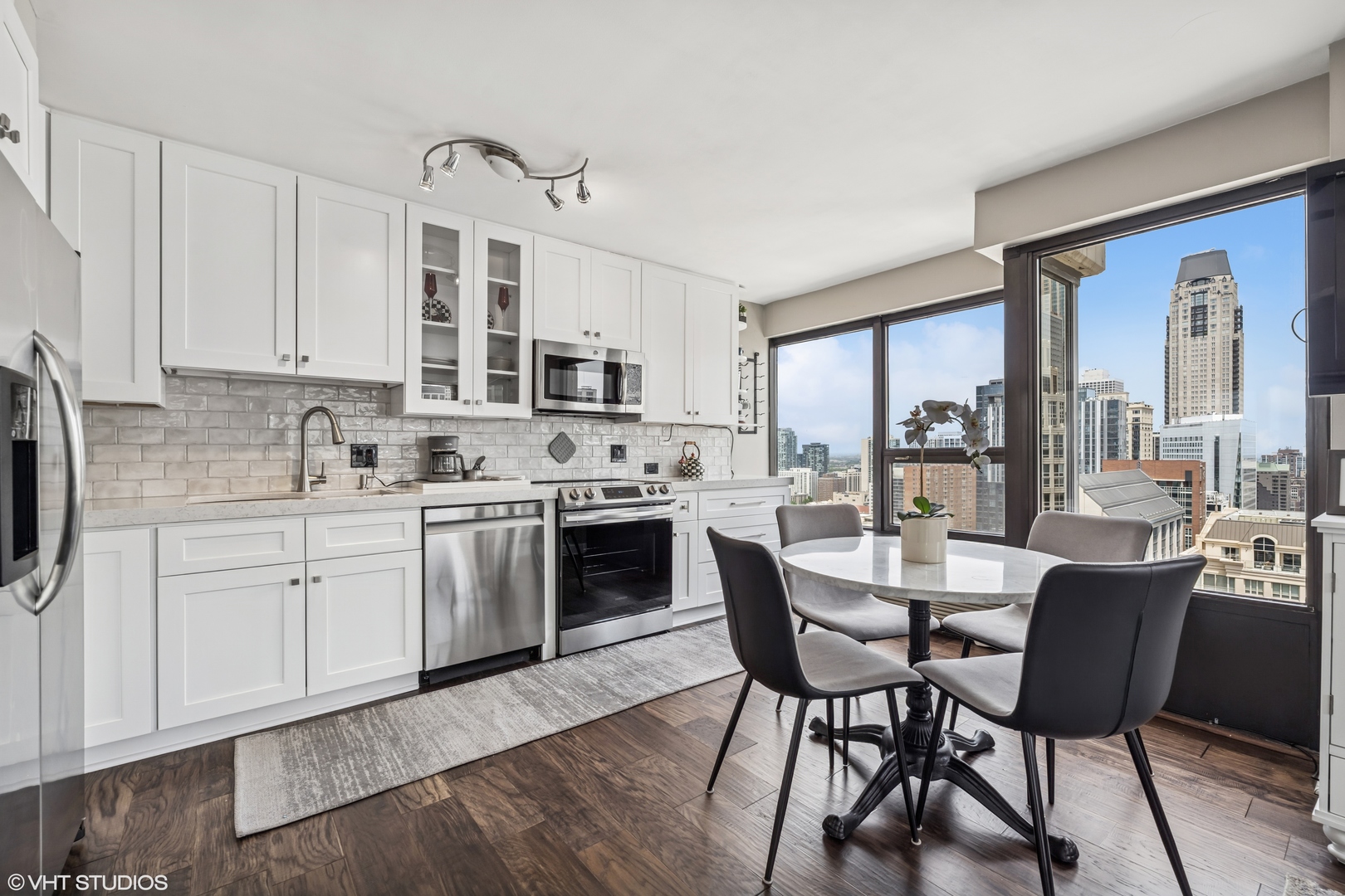 30 E Huron Street Unit: 3109