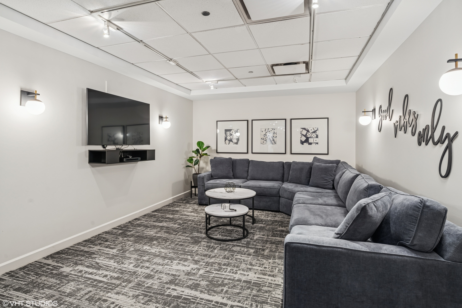 30 E Huron Street Unit: 3109