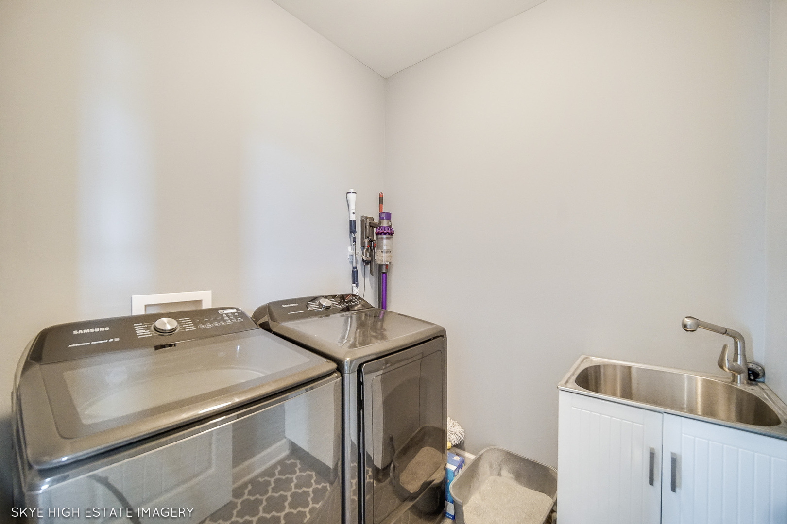 27251 W Deer Hollow Lane