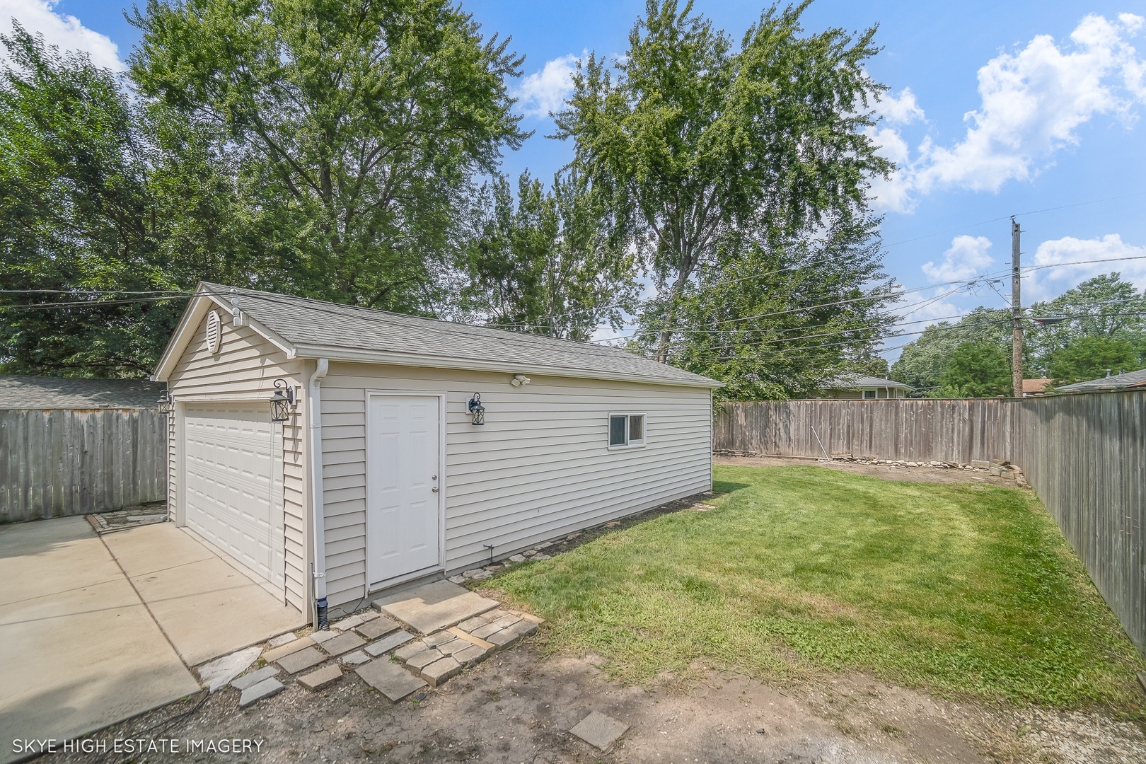 2417 Grape Street