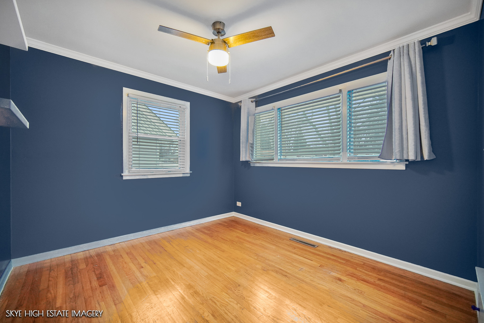 11326 S Nashville Avenue