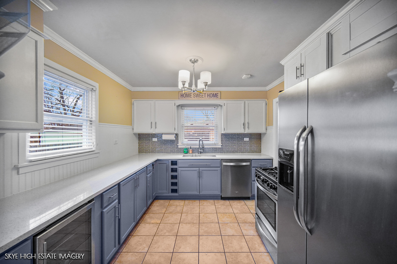 11326 S Nashville Avenue