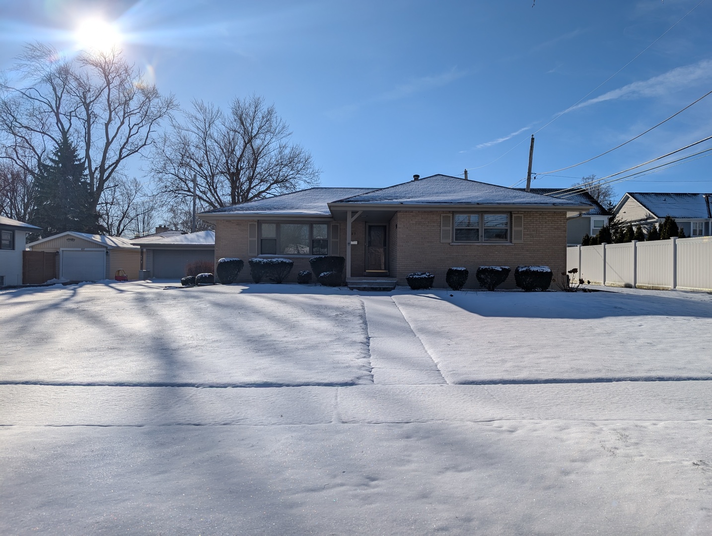 503 Lake Avenue
