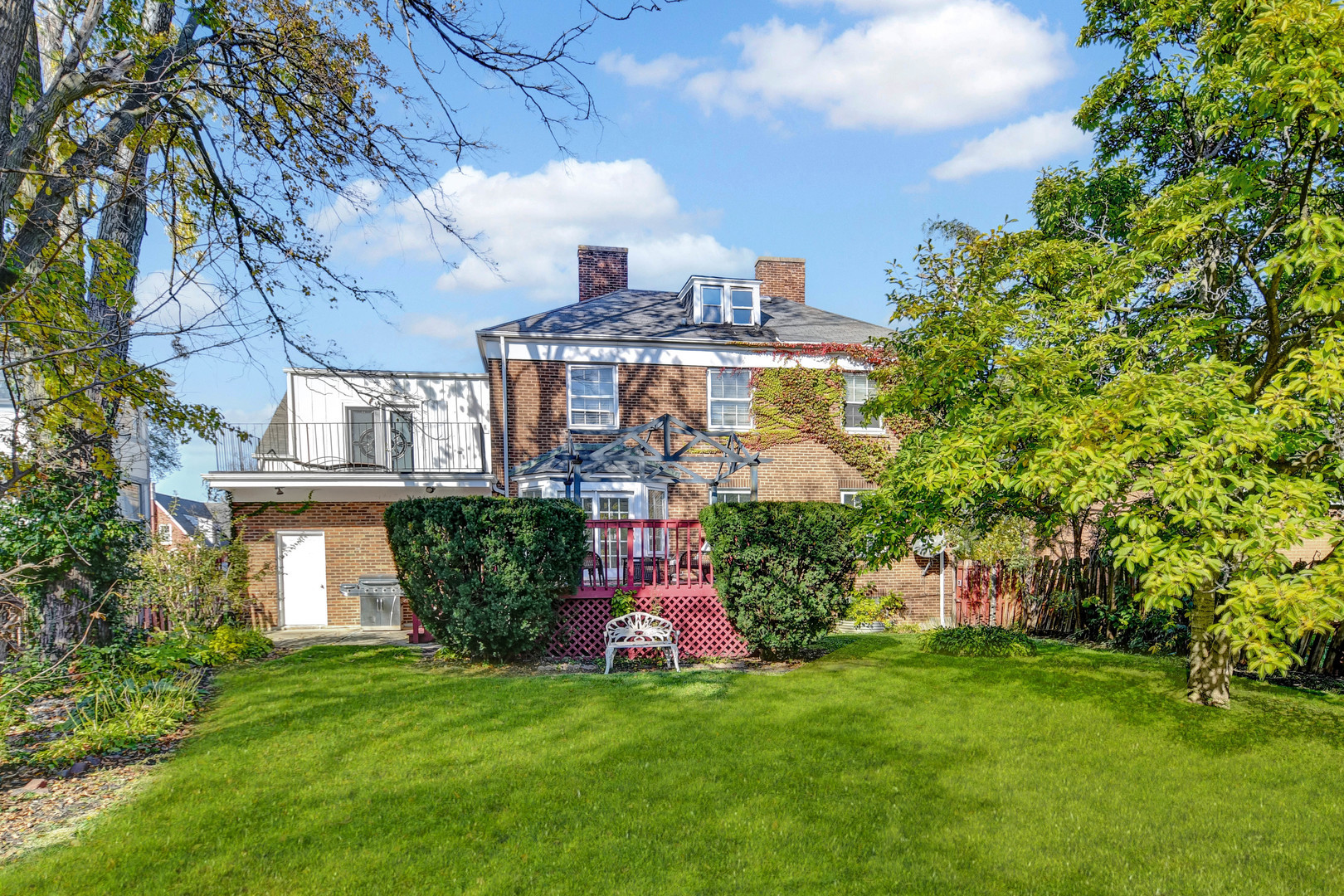 2001 W 103rd Street
