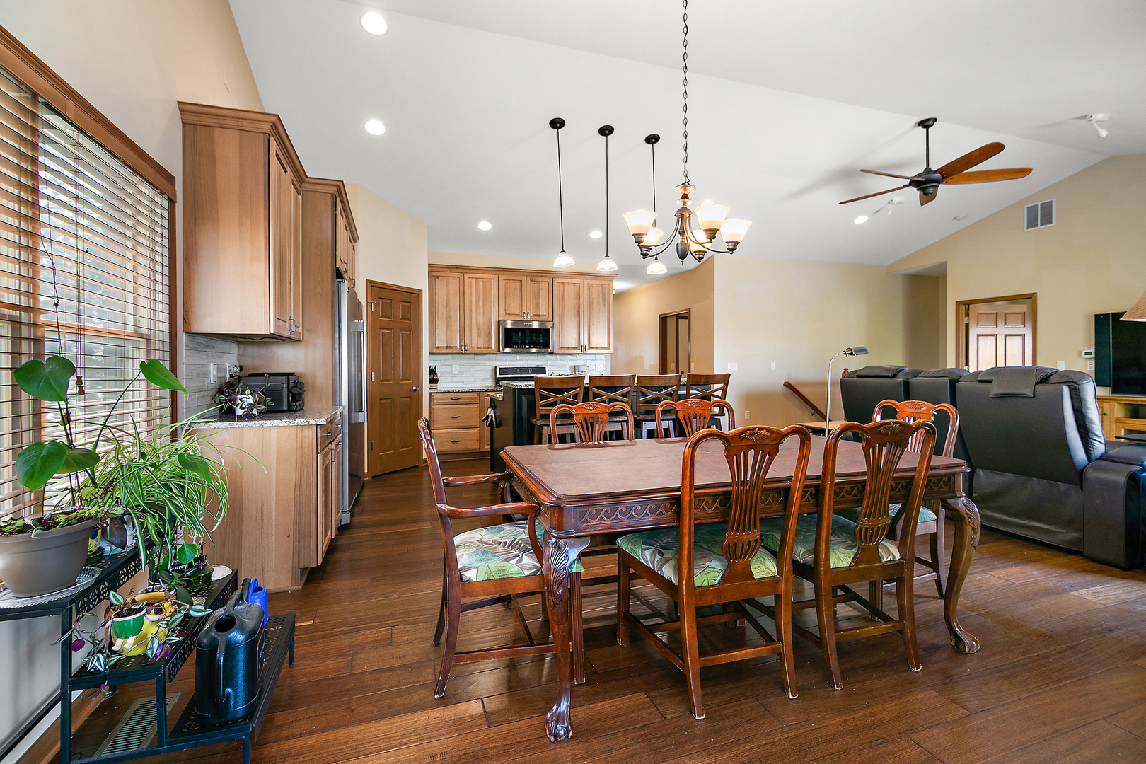 6011 Park View Drive
