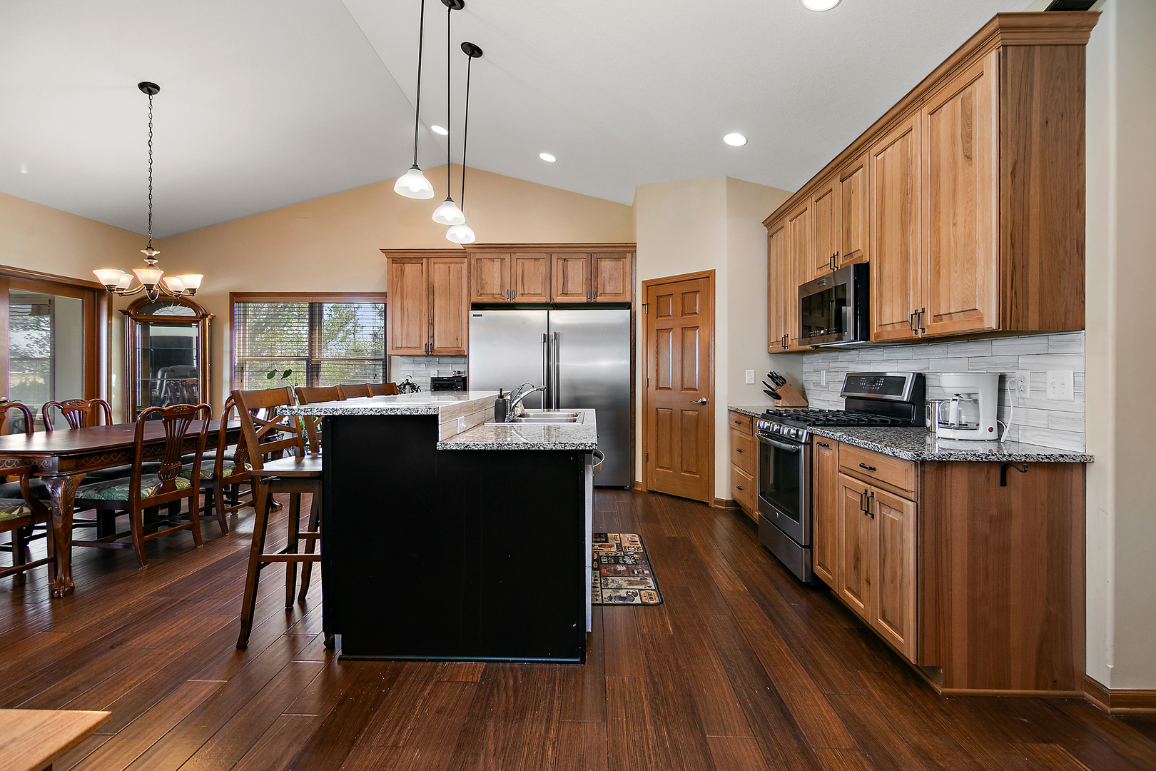 6011 Park View Drive