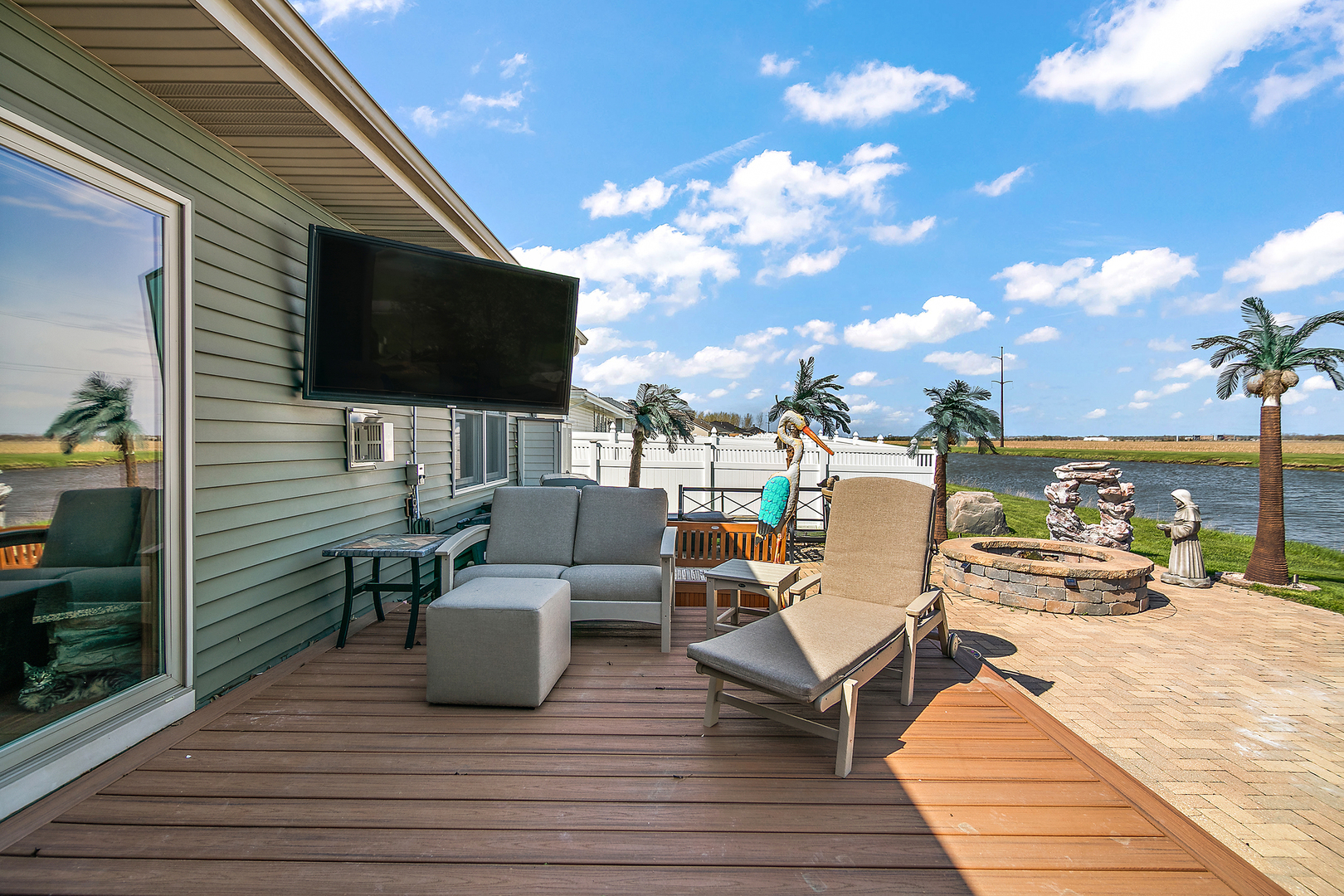 6011 Park View Drive