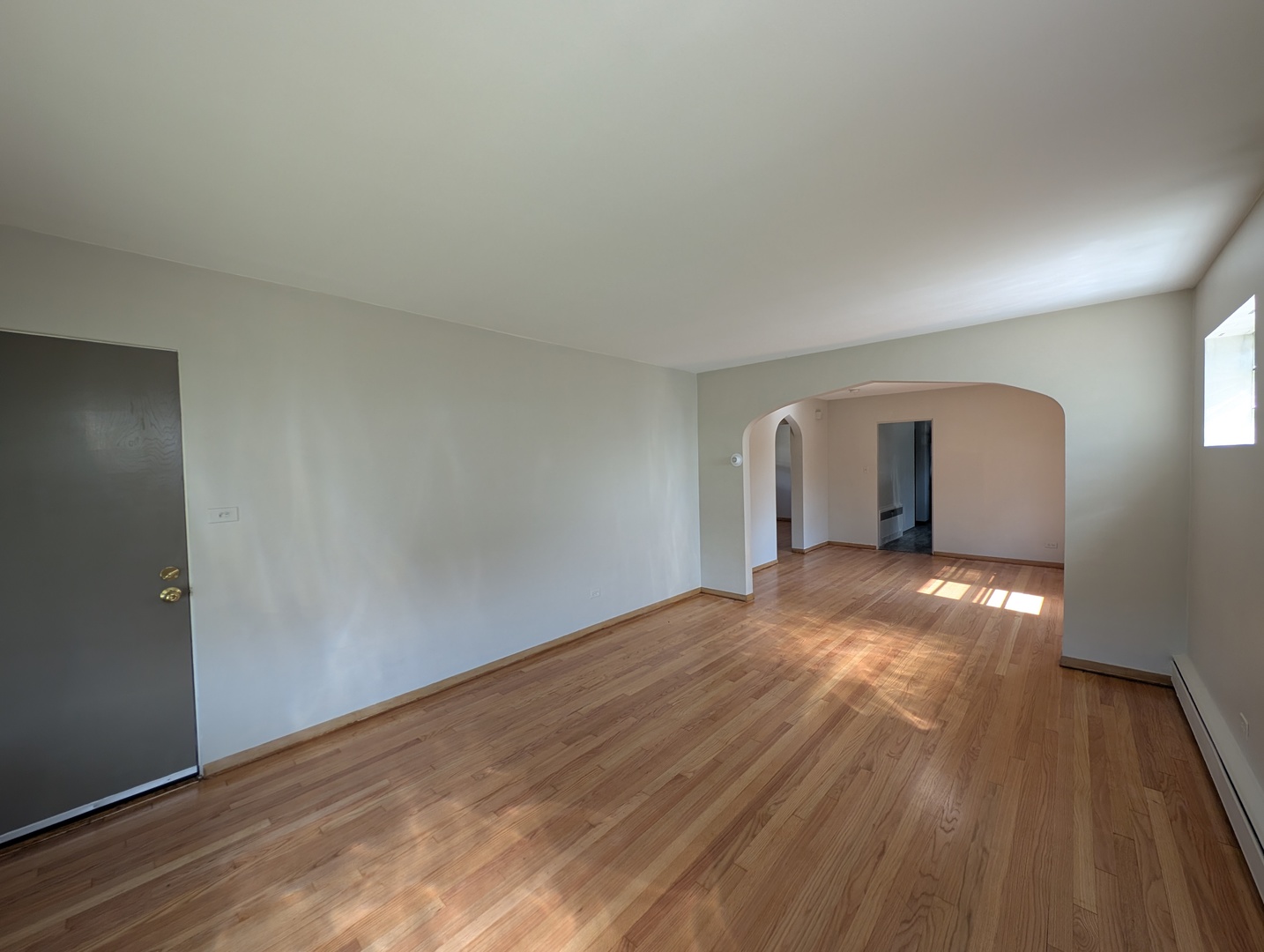300 Burlington Avenue Unit: 2NDFL