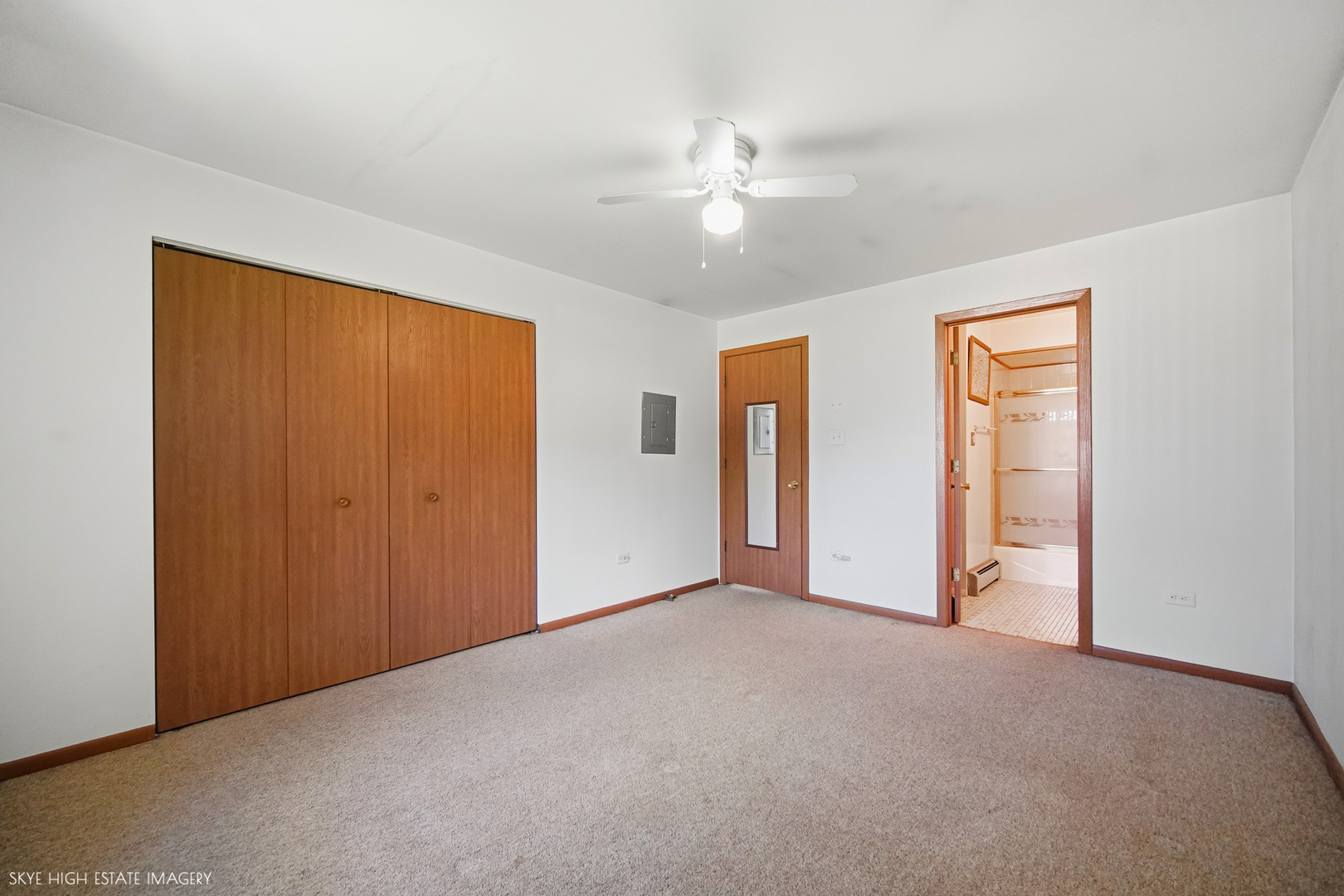 4580 W 131st Street Unit: 2S