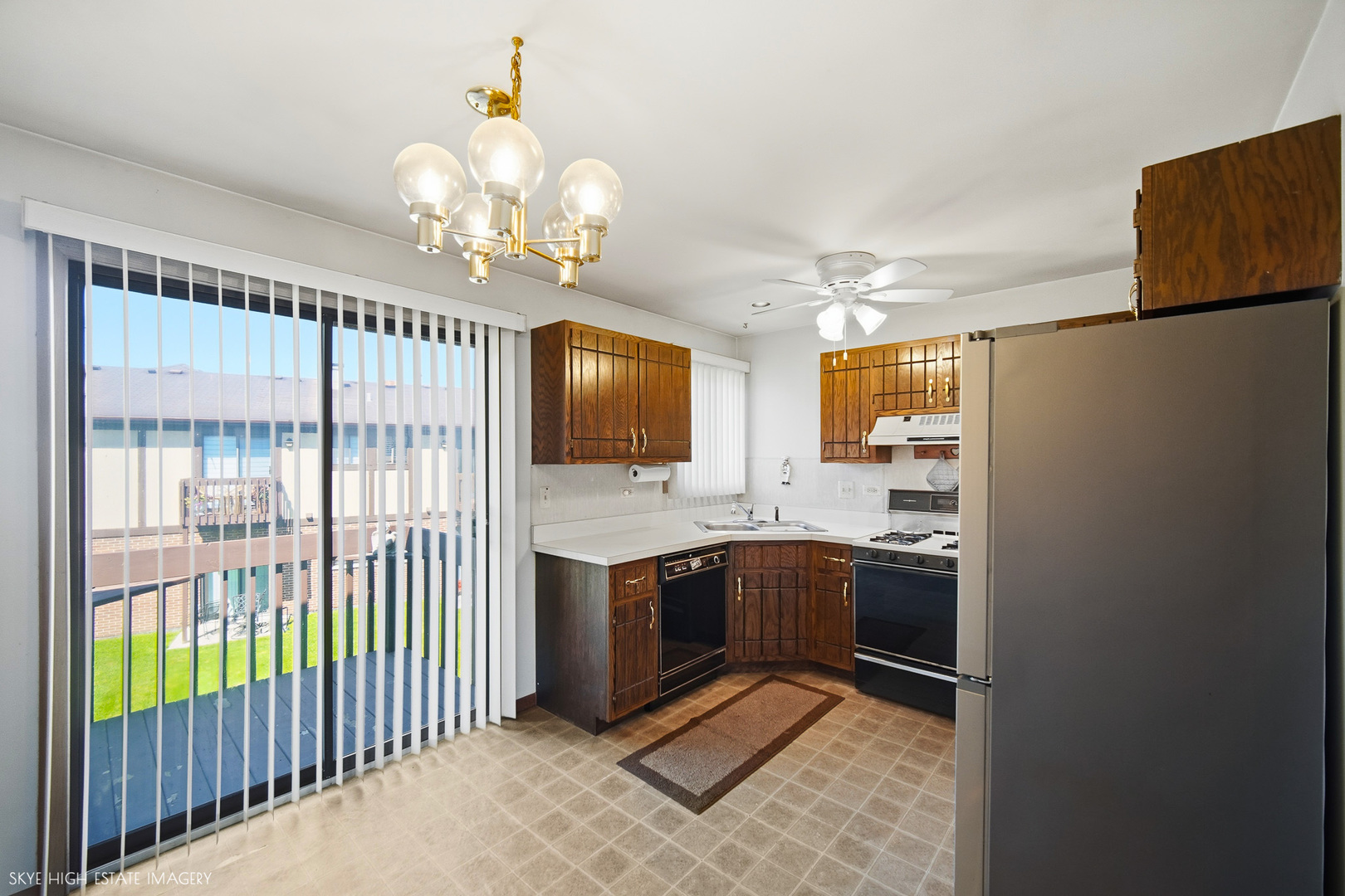 4580 W 131st Street Unit: 2S