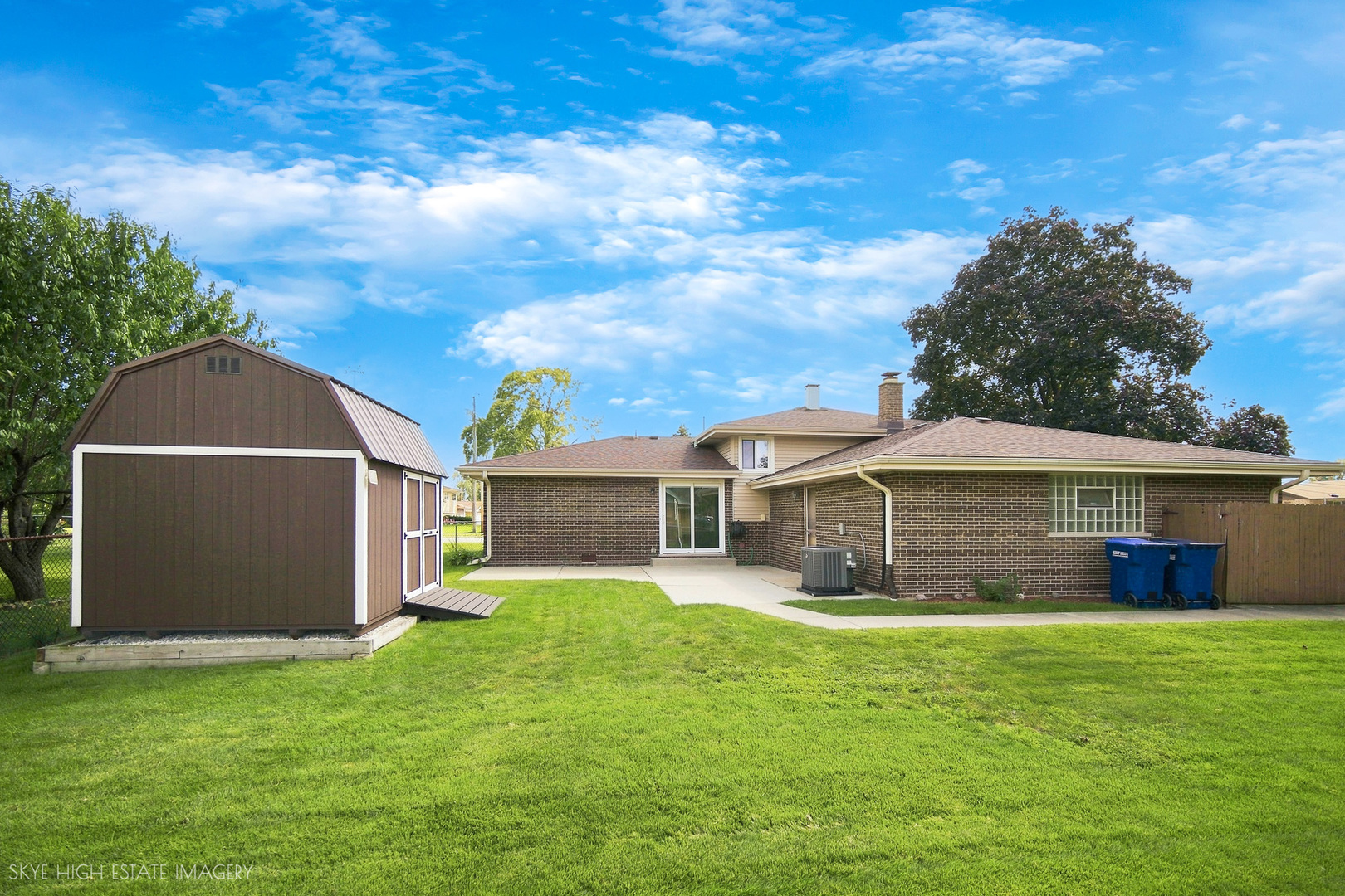 7040 W 107th Street