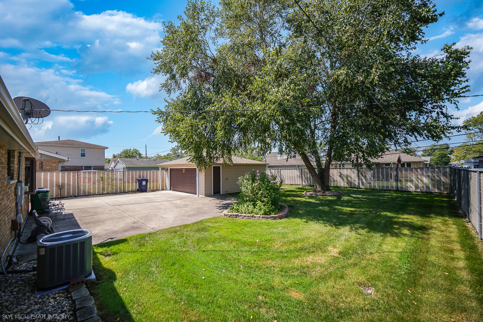 8724 Cranbrook Lane