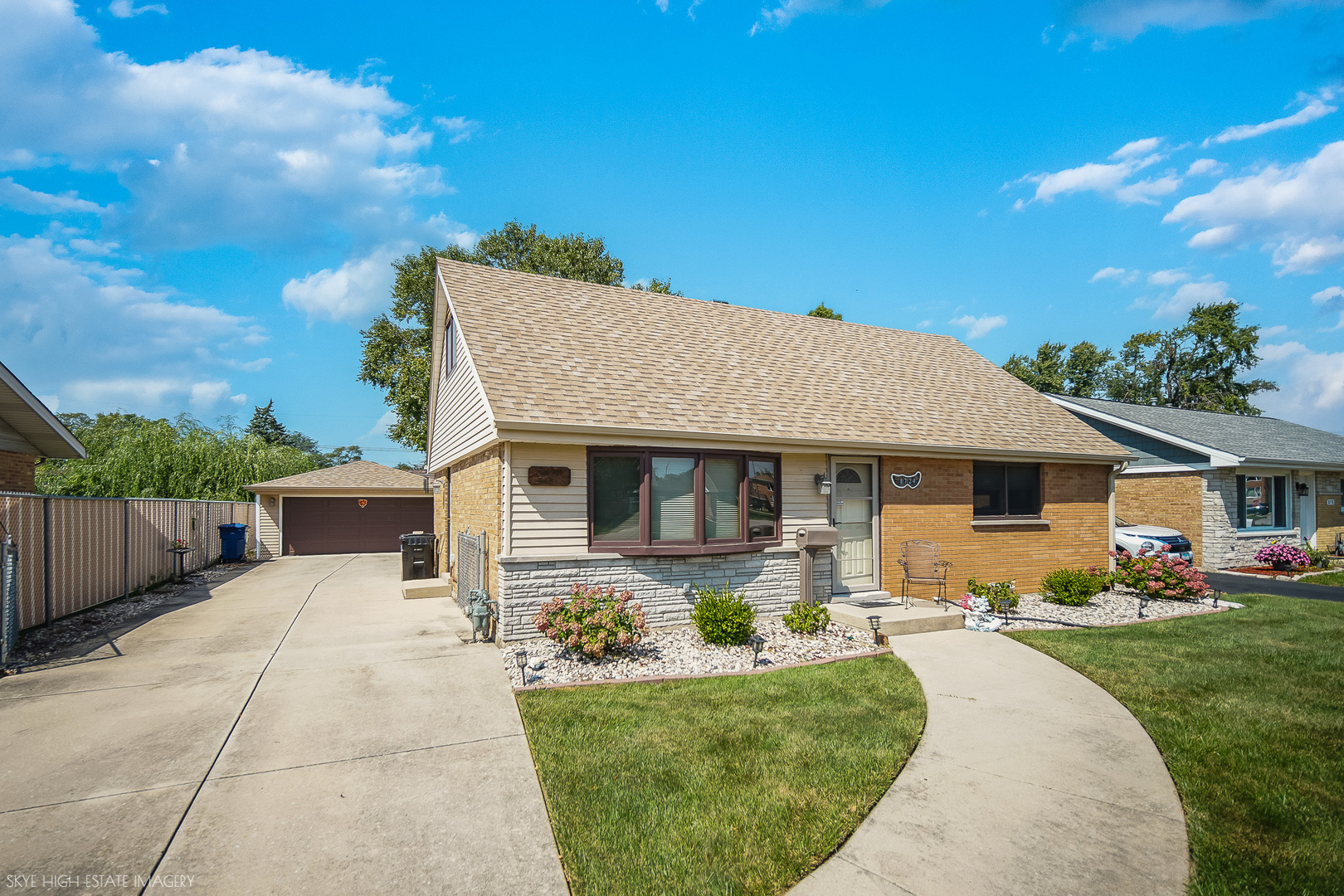 8724 Cranbrook Lane