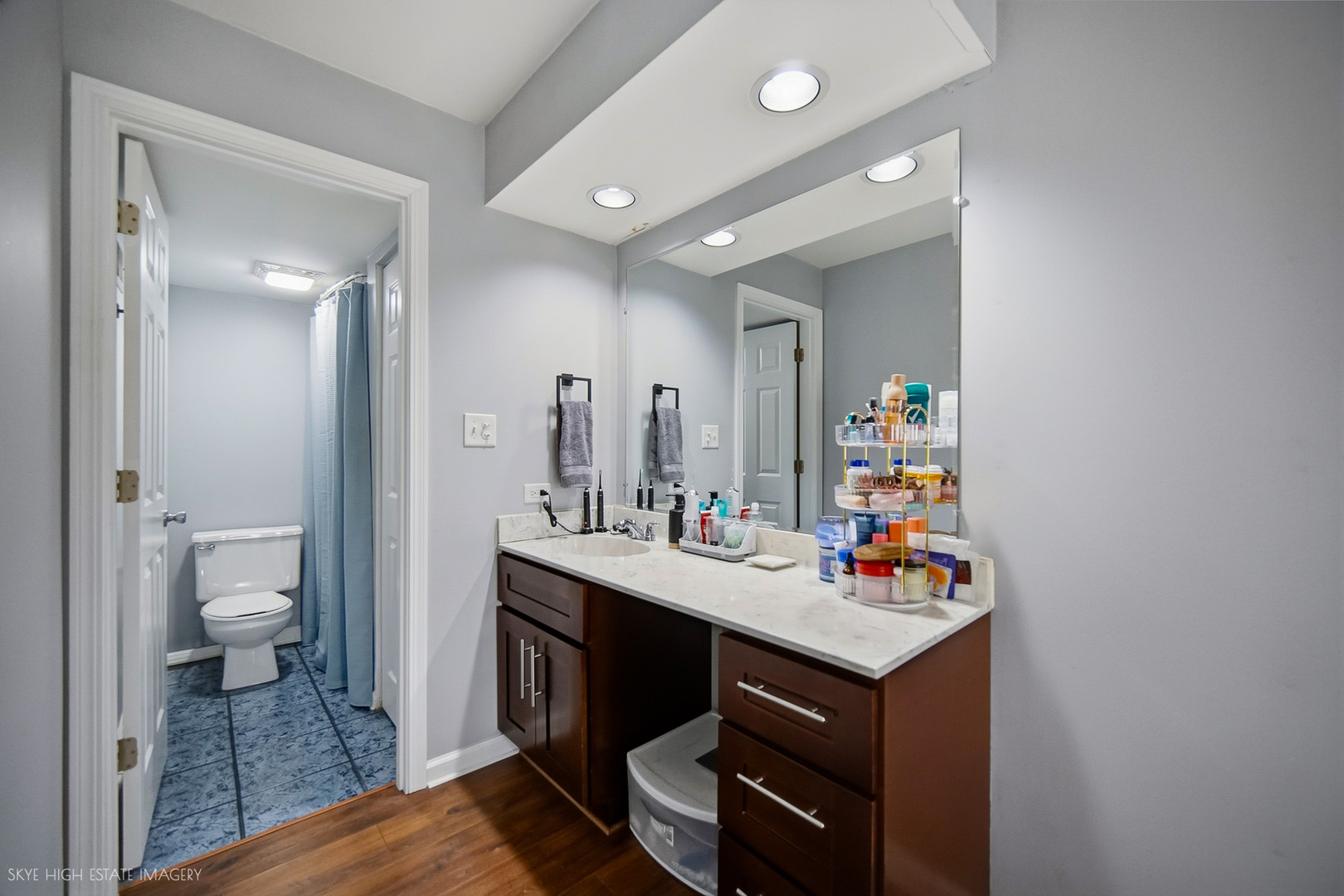 4930 134TH Street Unit: 110