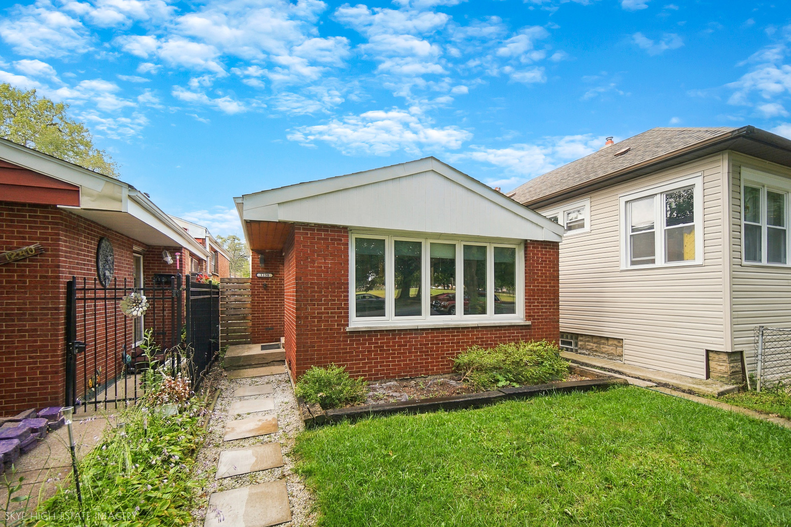 1238 W 112th Place