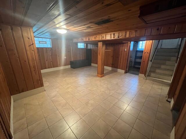 1035 River Drive