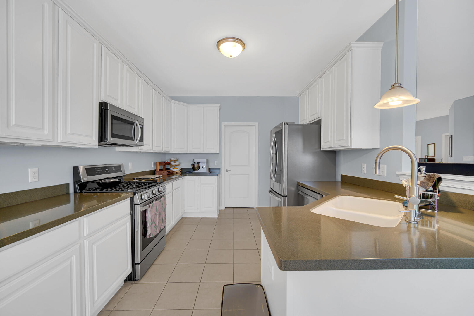 1816 Saturday Evening Avenue