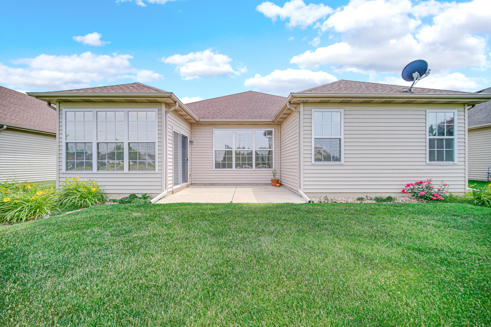 1816 Saturday Evening Avenue