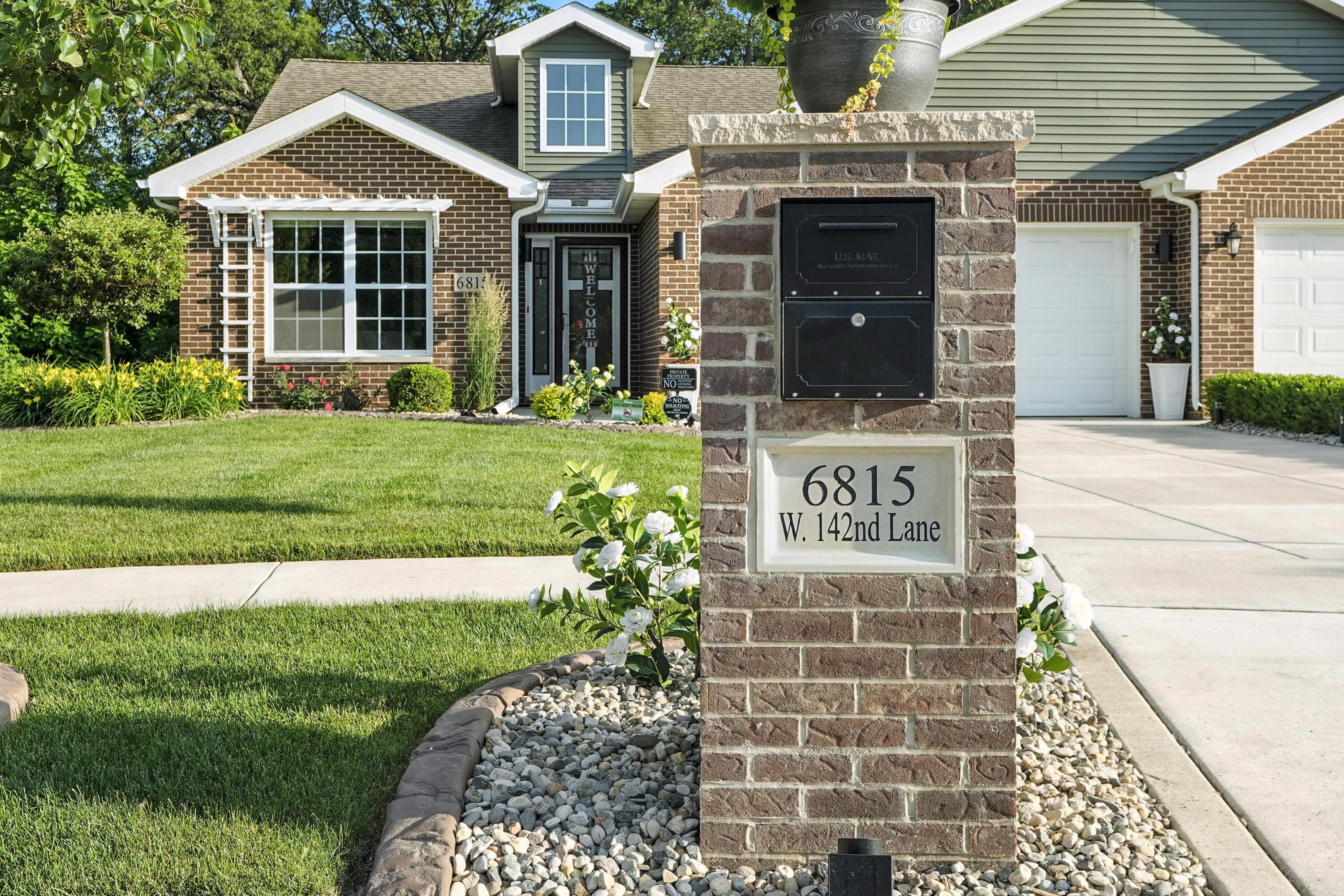 6815 W 142nd Lane