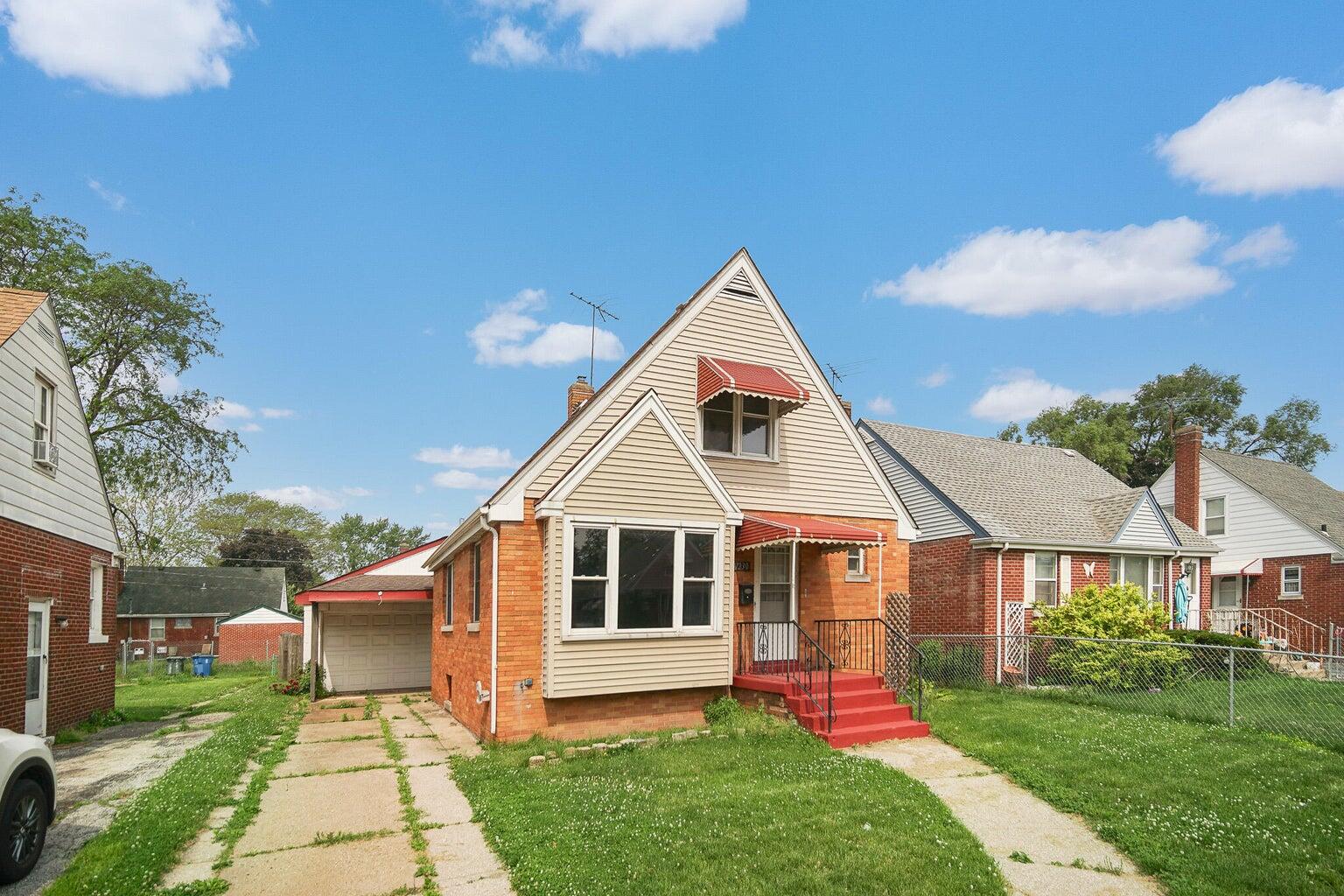 7230 Mclaughlin Avenue