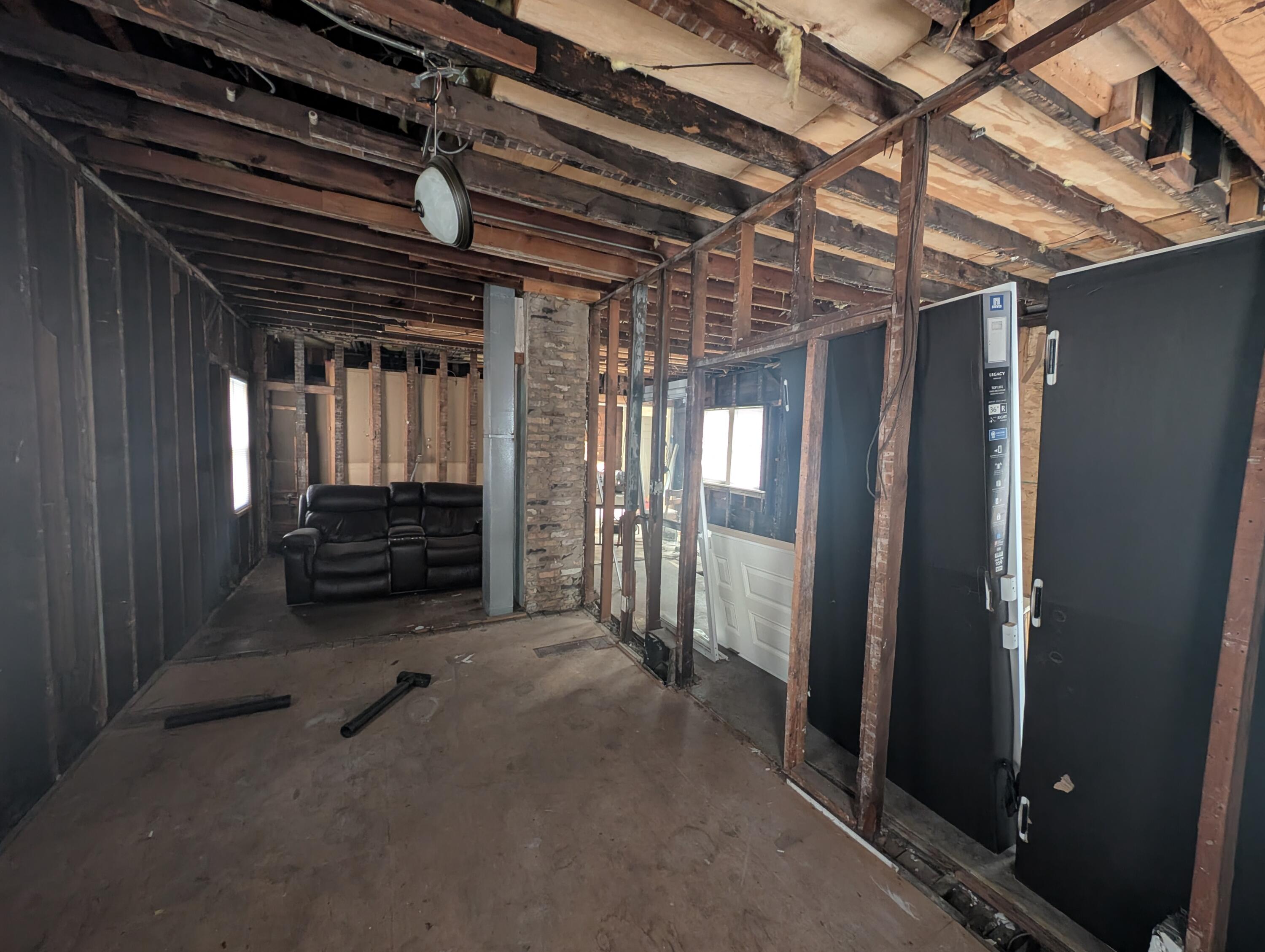 4415 Sheffield Avenue