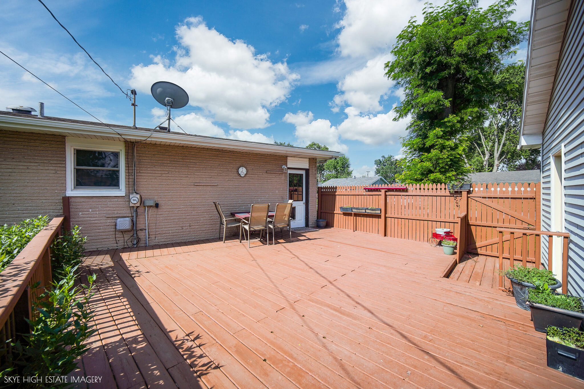 5398 Tulip Avenue