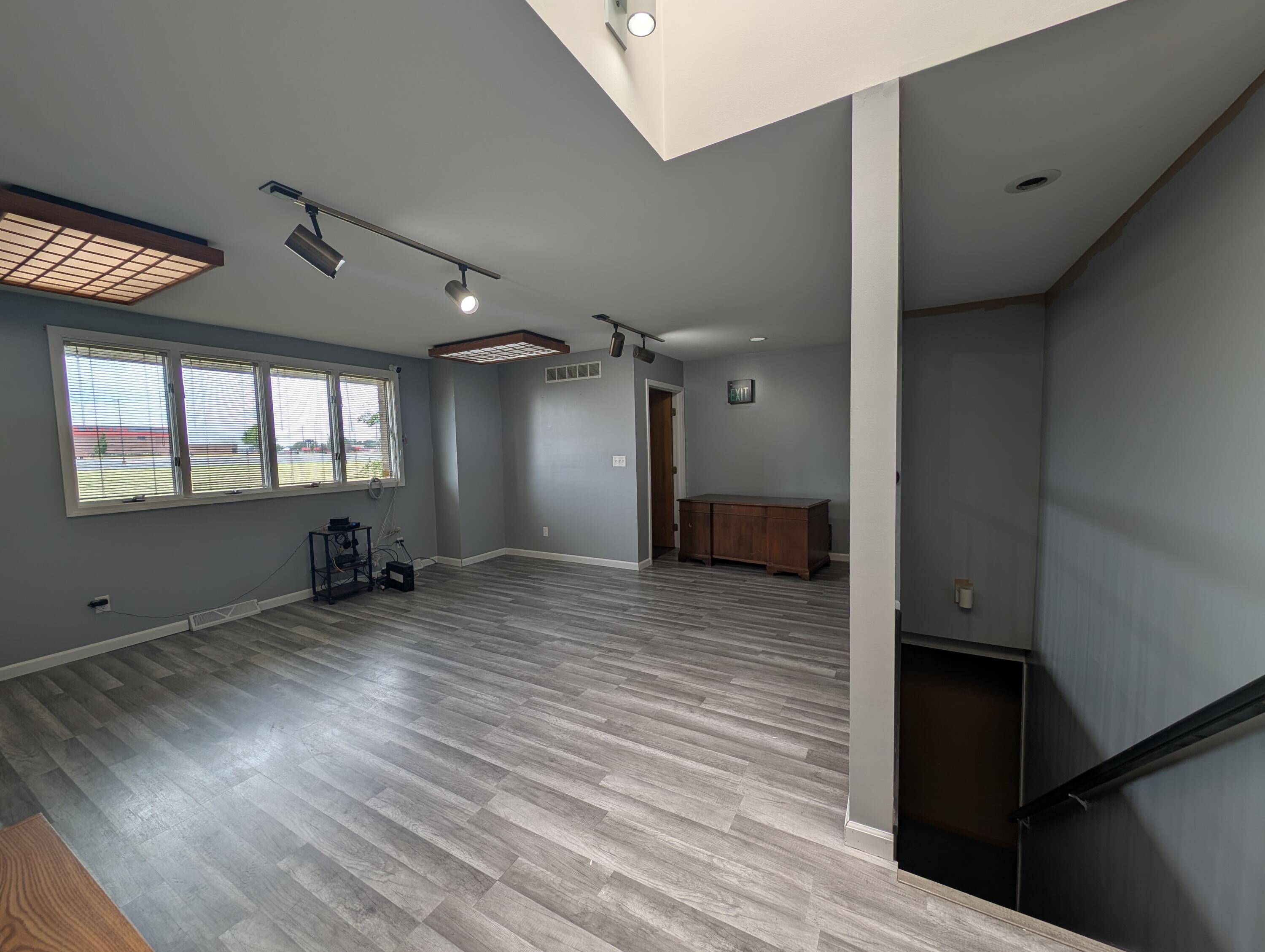 3437 Airport Road
