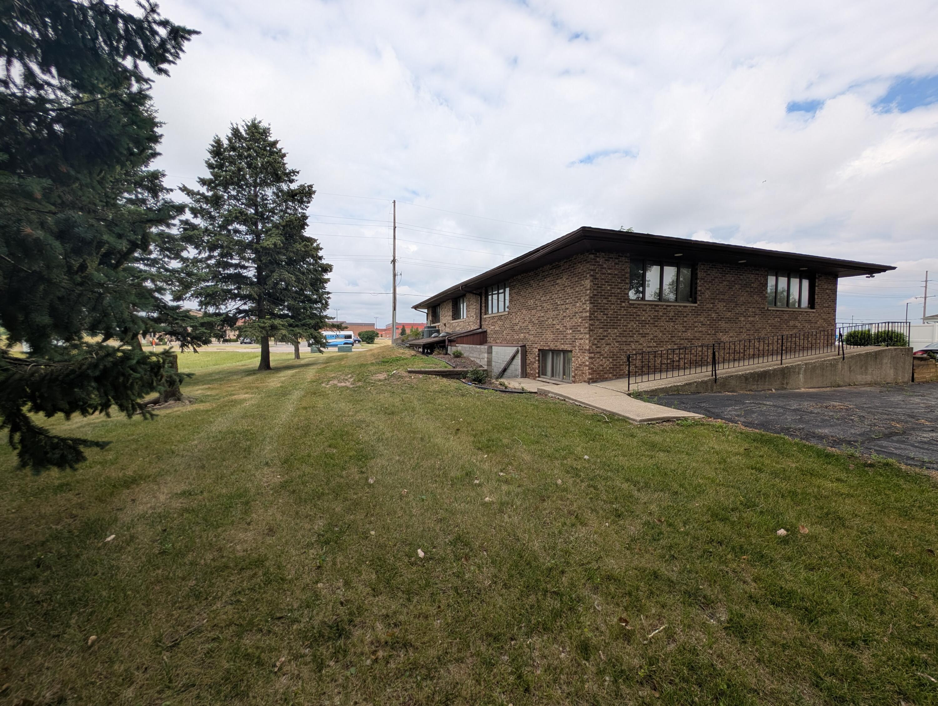 3437 Airport Road