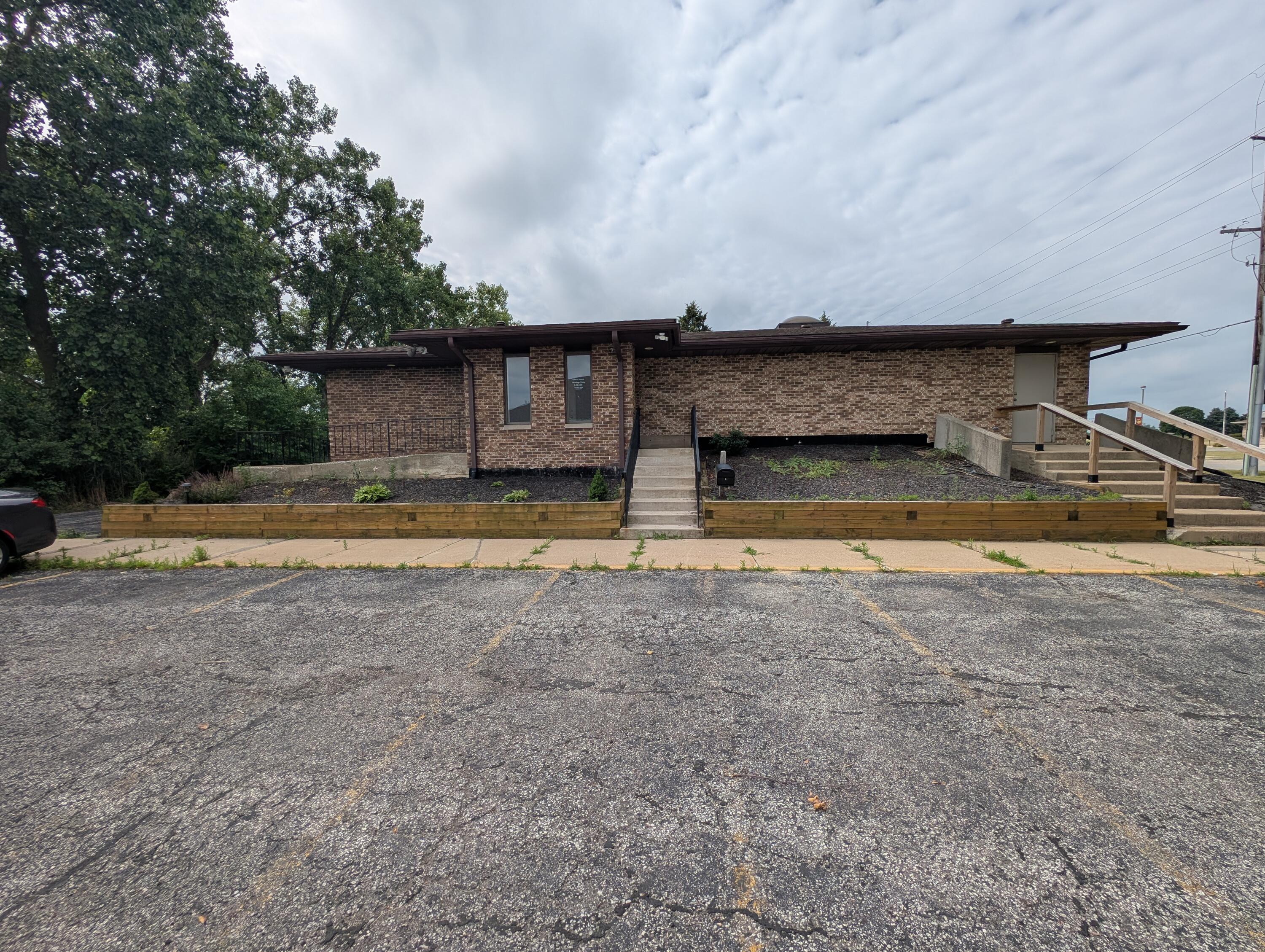 3437 Airport Road