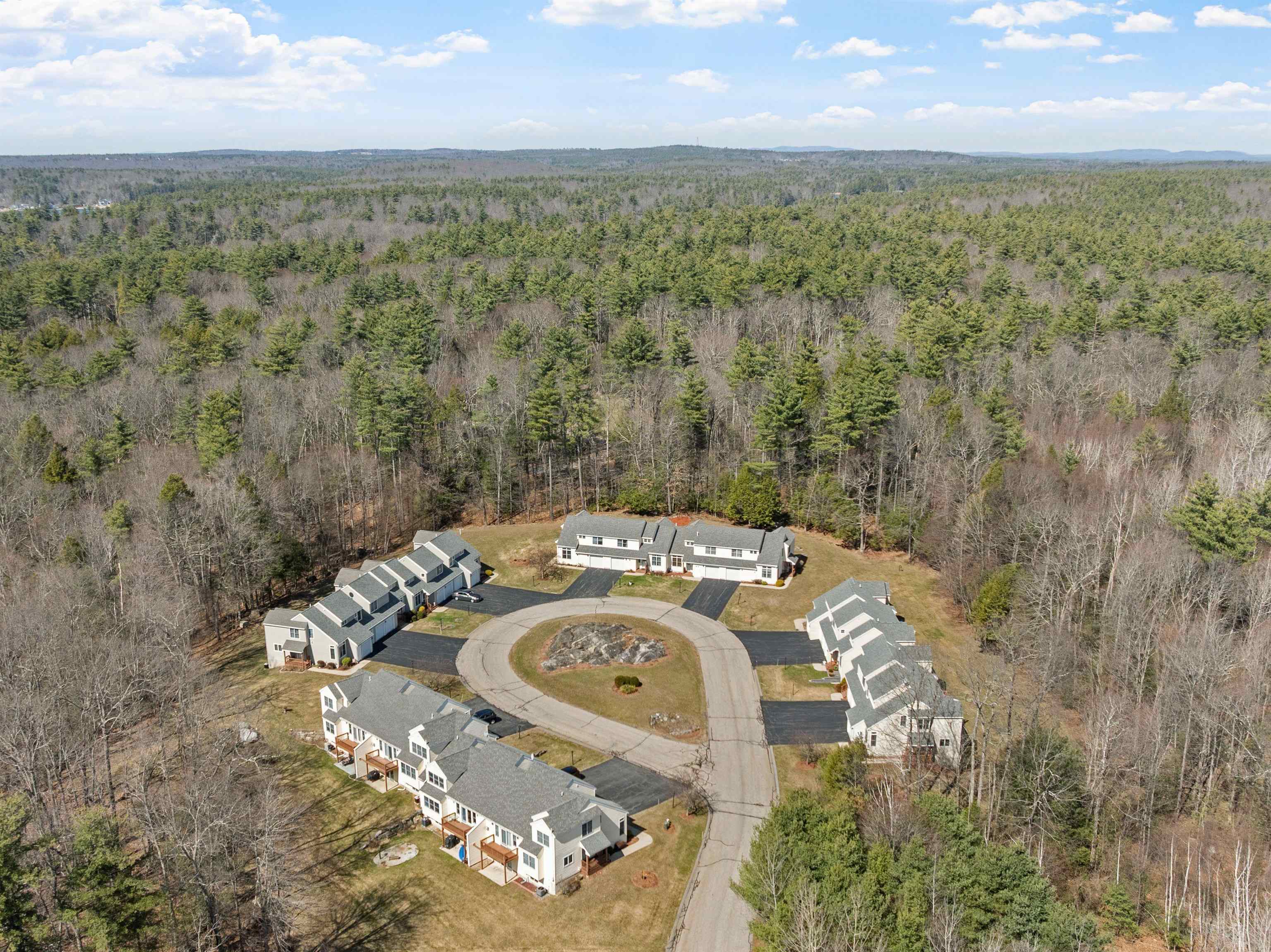 34 Coles Way Unit: 34