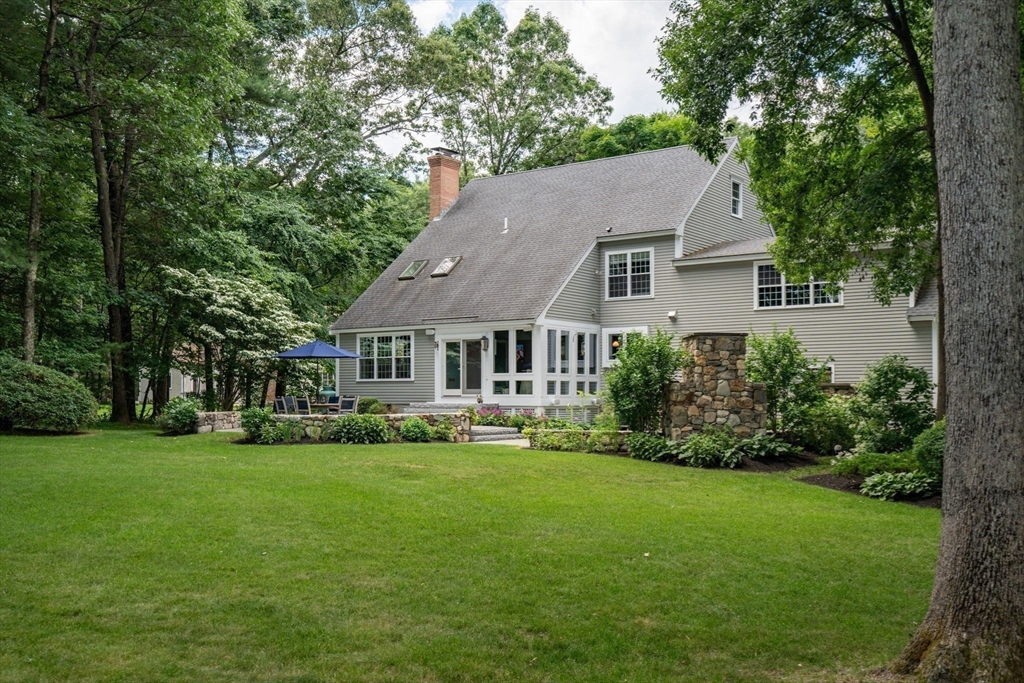 19 River Meadow Drive