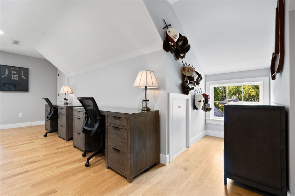 2 William Griffin Way - Represented Buyer