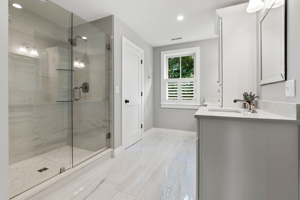 2 William Griffin Way - Represented Buyer