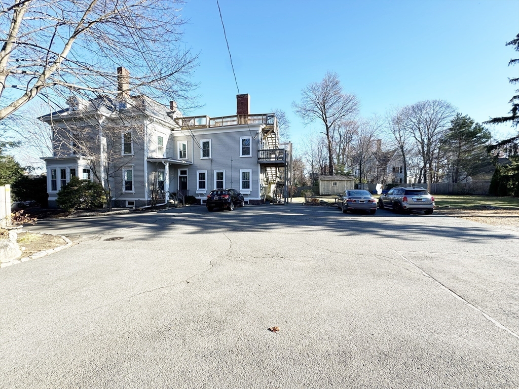 5 Summit Place Rear # 3