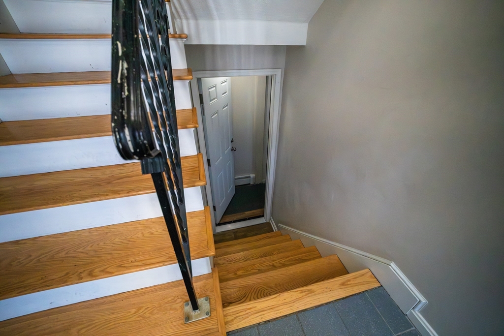 12 Stewart Ln